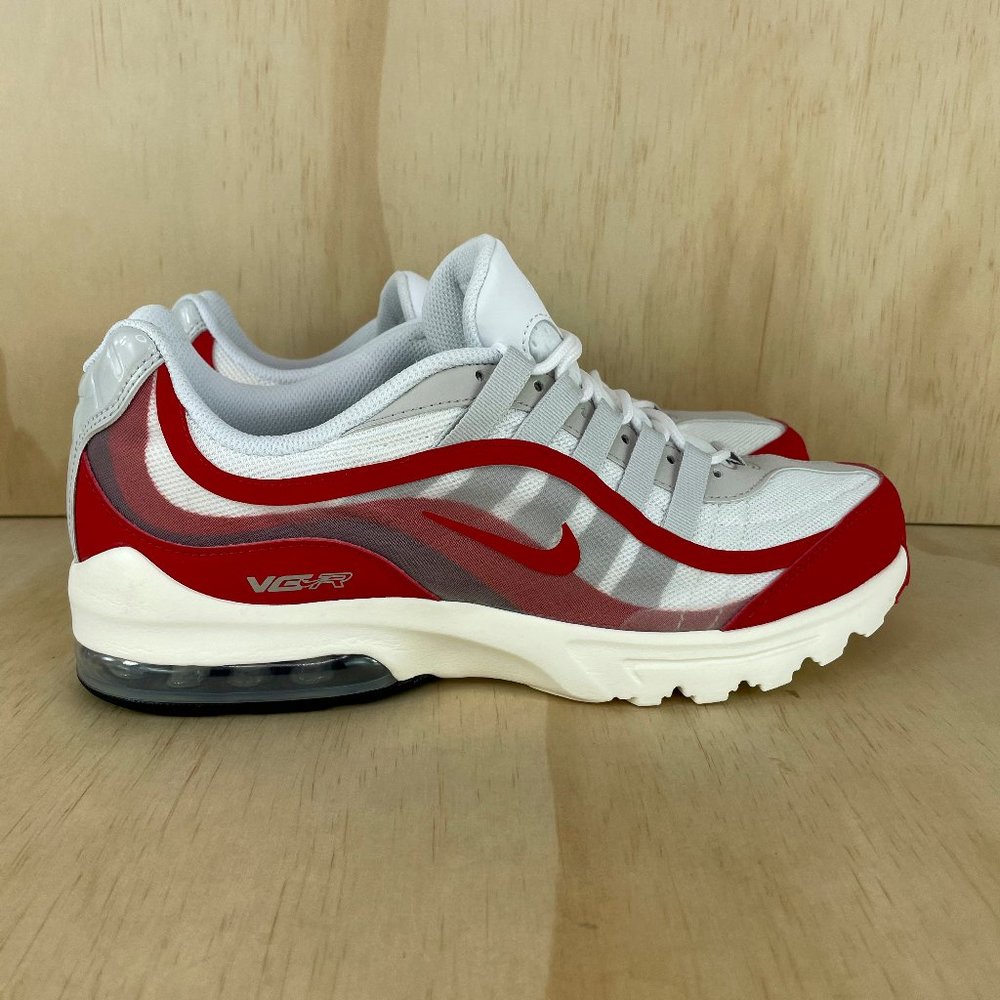 NIB Air Max VG-R White University Red